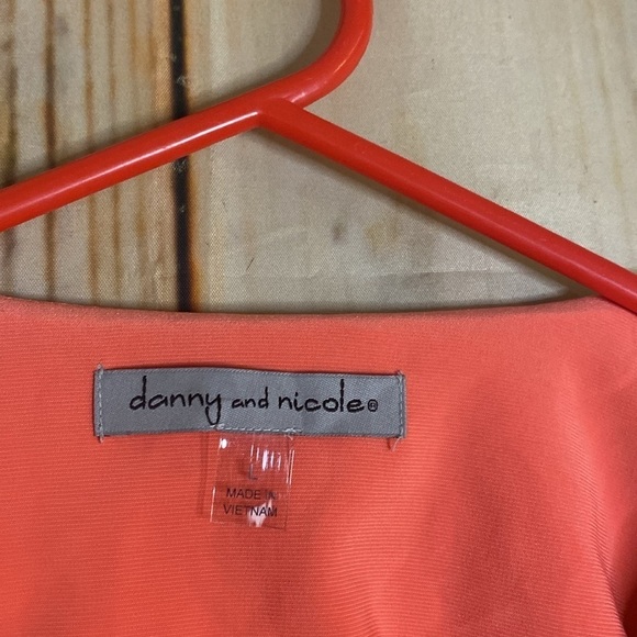 Danny & Nicole NWOT Stretchy Cropped Open Blazer - Picture 2 of 5